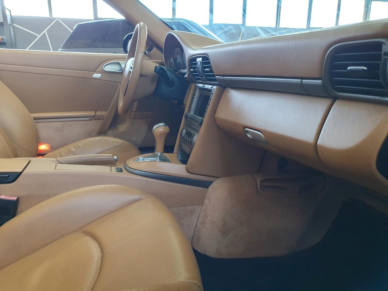 Porsche 911 Carrera Cabriolet