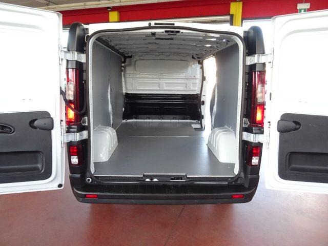 RENAULT Trafic T30q 2.0dCi 170CV PLungo-TN Furgone Energy Ice