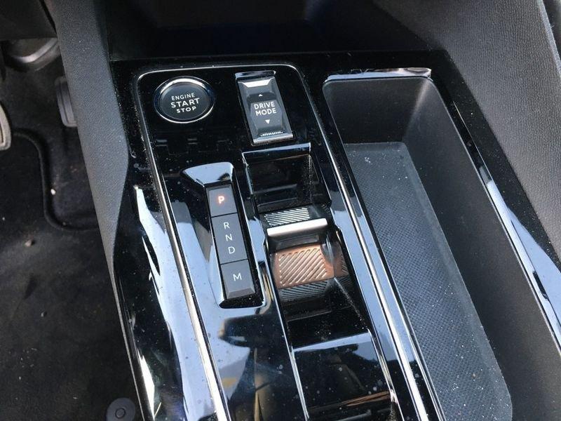 Peugeot 3008 BlueHDi 130 EAT8 Allure Pack AUTOMATICA