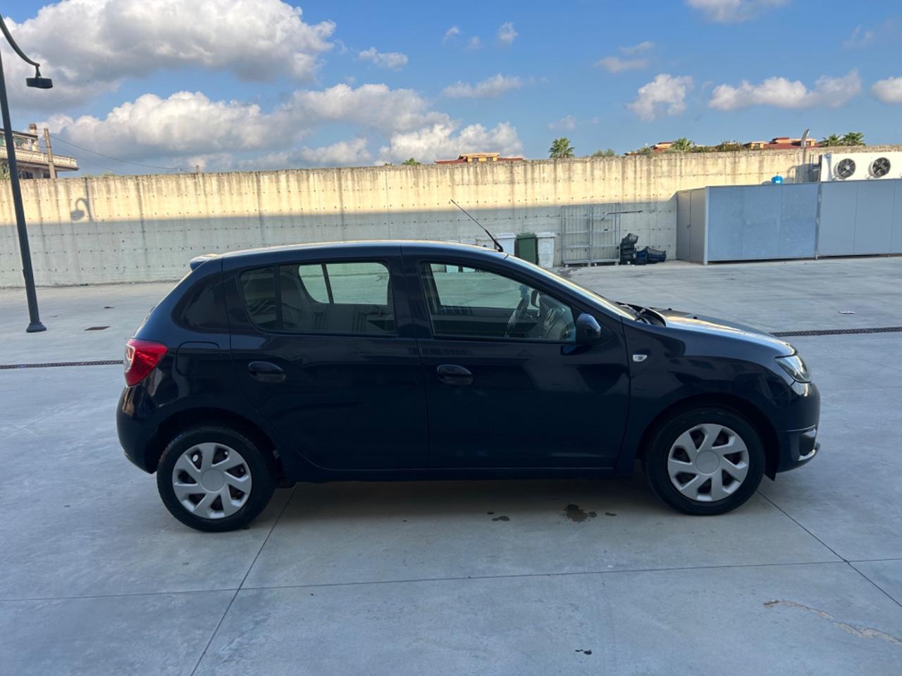 Dacia Sandero 1.2 GPL 75CV Ambiance GARANZIA 12 MESI