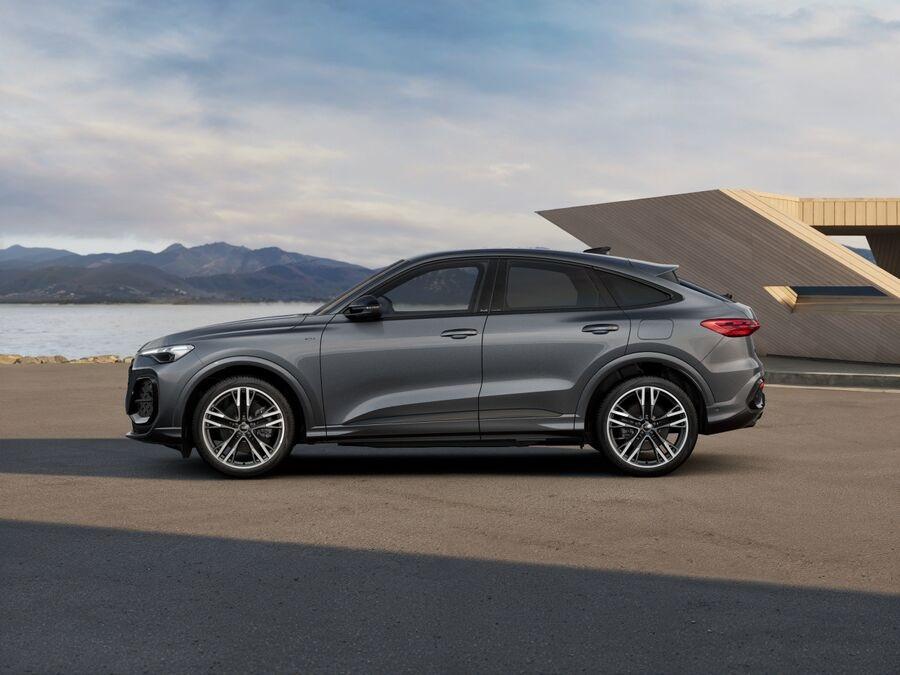 AUDI Audi Q5 SUV S line edition e-hybrid quattro 220 kW S tronic