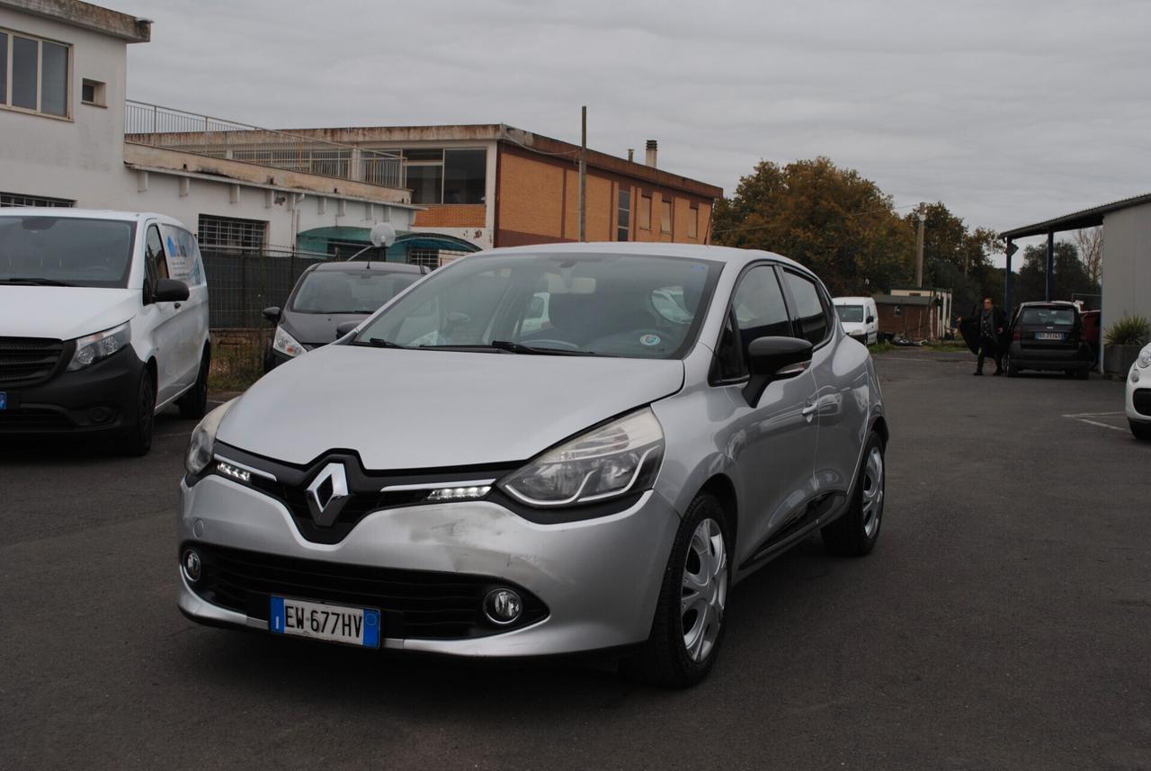 RENAULT CLIO 1.5 dCI 75 CV OK NEOPATENTATI