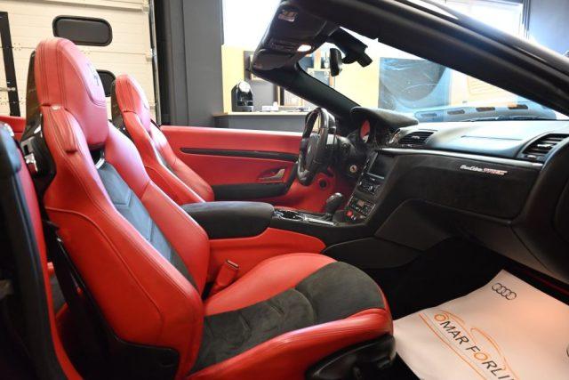 MASERATI GranCabrio 4.7 V8 MC STRADALE 460CV FULL CARBONIO BOSE NUOVA
