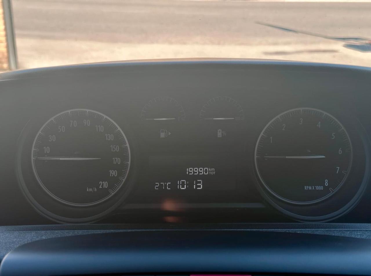 Lancia Ypsilon 1.0 Hybrid Ecochic Silver 70 CV