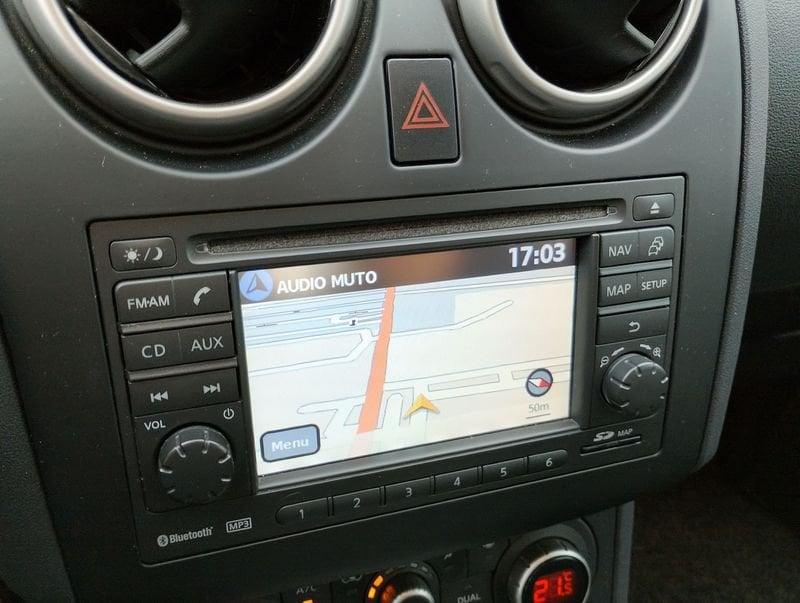 Nissan Qashqai 2.0 dCi Tekna DPF 4x4 AT