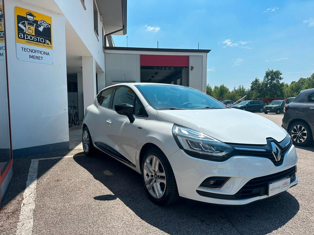 Renault Clio dCi 8V 75 CV 5 porte Moschino Intens