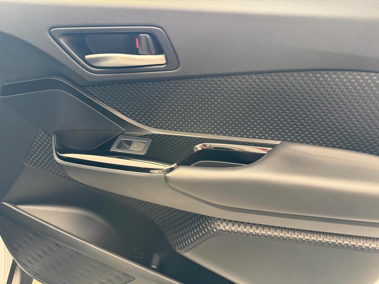 Toyota C-HR 1.8 Hybrid E-CVT Trend UNICOPROPRIETARIO SEMPRE TAGLIANDATA PARI AL NUOVO