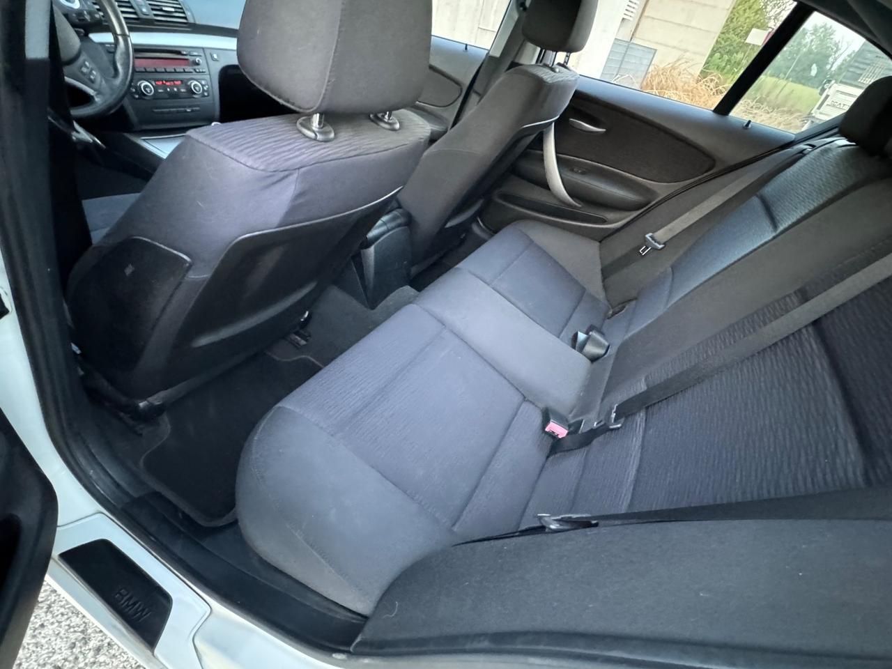 Bmw 118 118i cat 5 porte Attiva
