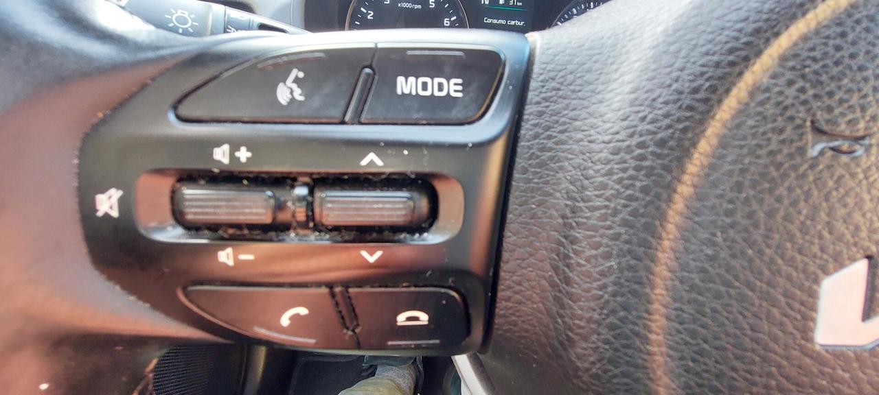 KIA RIO 1,0 IBRIDA BENZINA 100 CV ST LINE STRAFULL OPTIONAL,PARI AL NUOVO FULL FULL