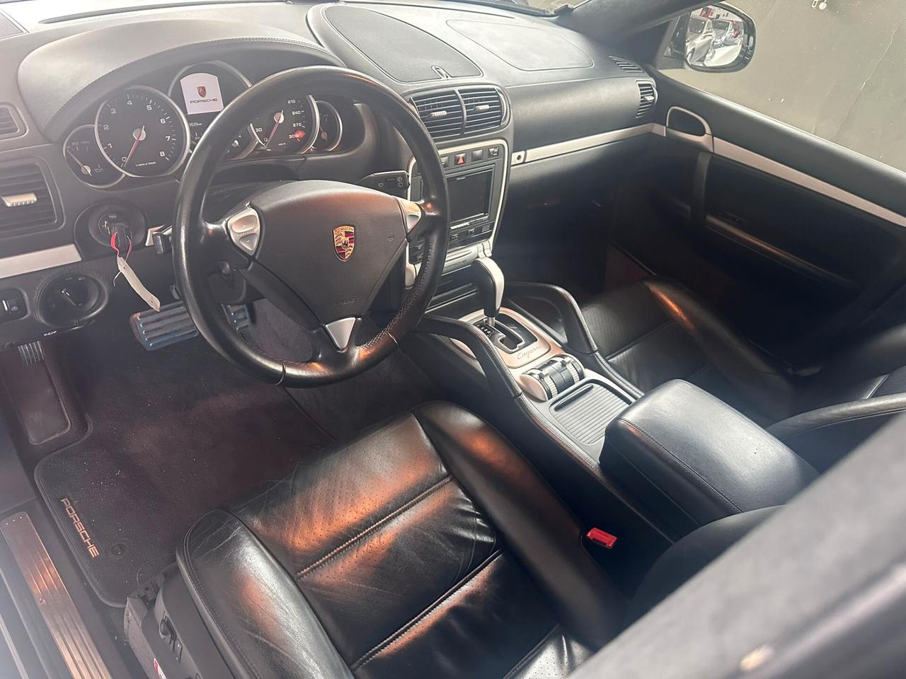 Porsche Cayenne 4.5 cat Turbo
