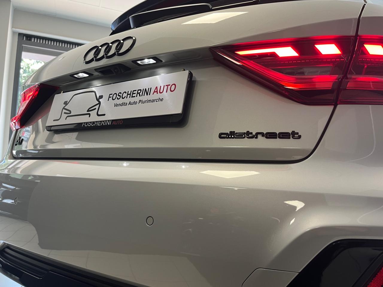 Audi A1 allstreet 30 TFSI S tronic Identity Contrast