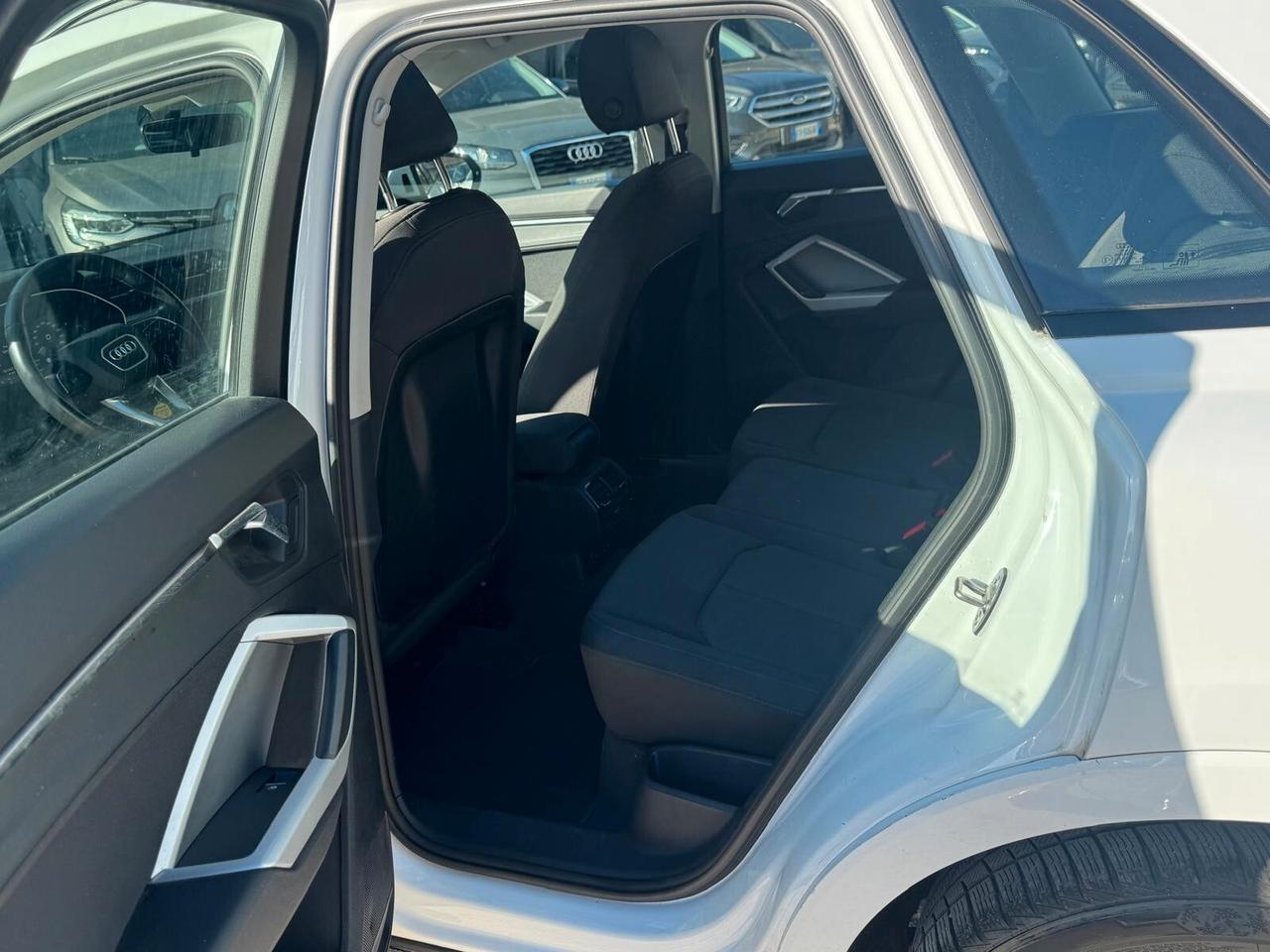 Audi Q3 35 TDI S tronic line edition