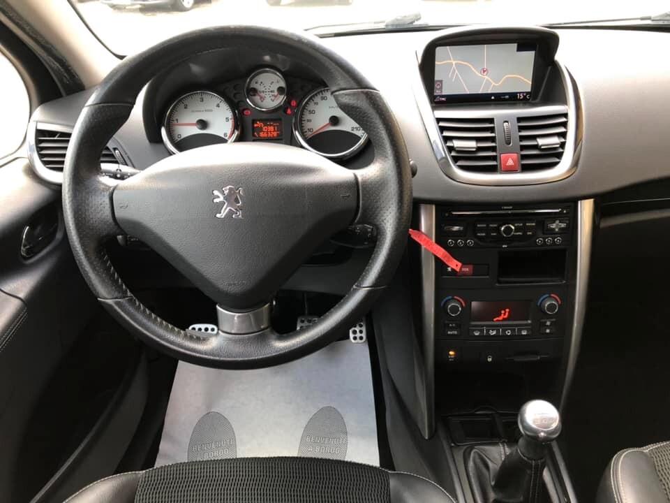 Peugeot 207 1.6 HDI 93 CV ANNO 2011 NAVI NEOPATENTATI