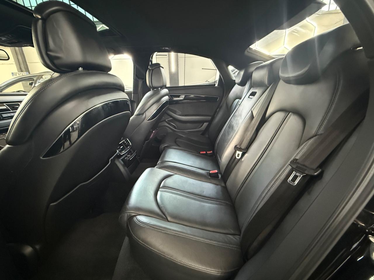 Audi A8 3.0 TDI 250 CV clean diesel quattro tiptronic
