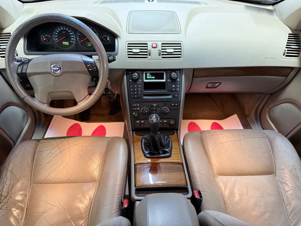 Volvo XC 90 XC90 2.4 D5 185 CV aut. AWD Executive