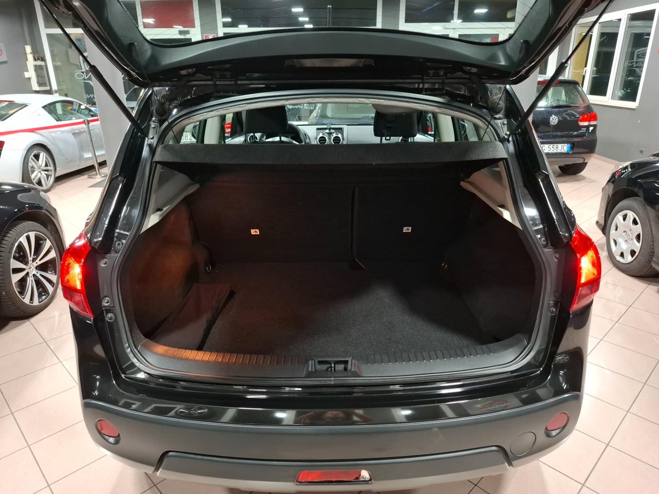Nissan Qashqai 1.6 benzina Tekna Neopatentato