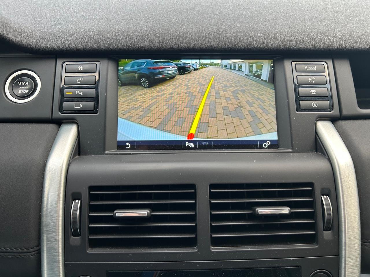 Land Rover Discovery Sport 2.0 TD4 150 CV HSE