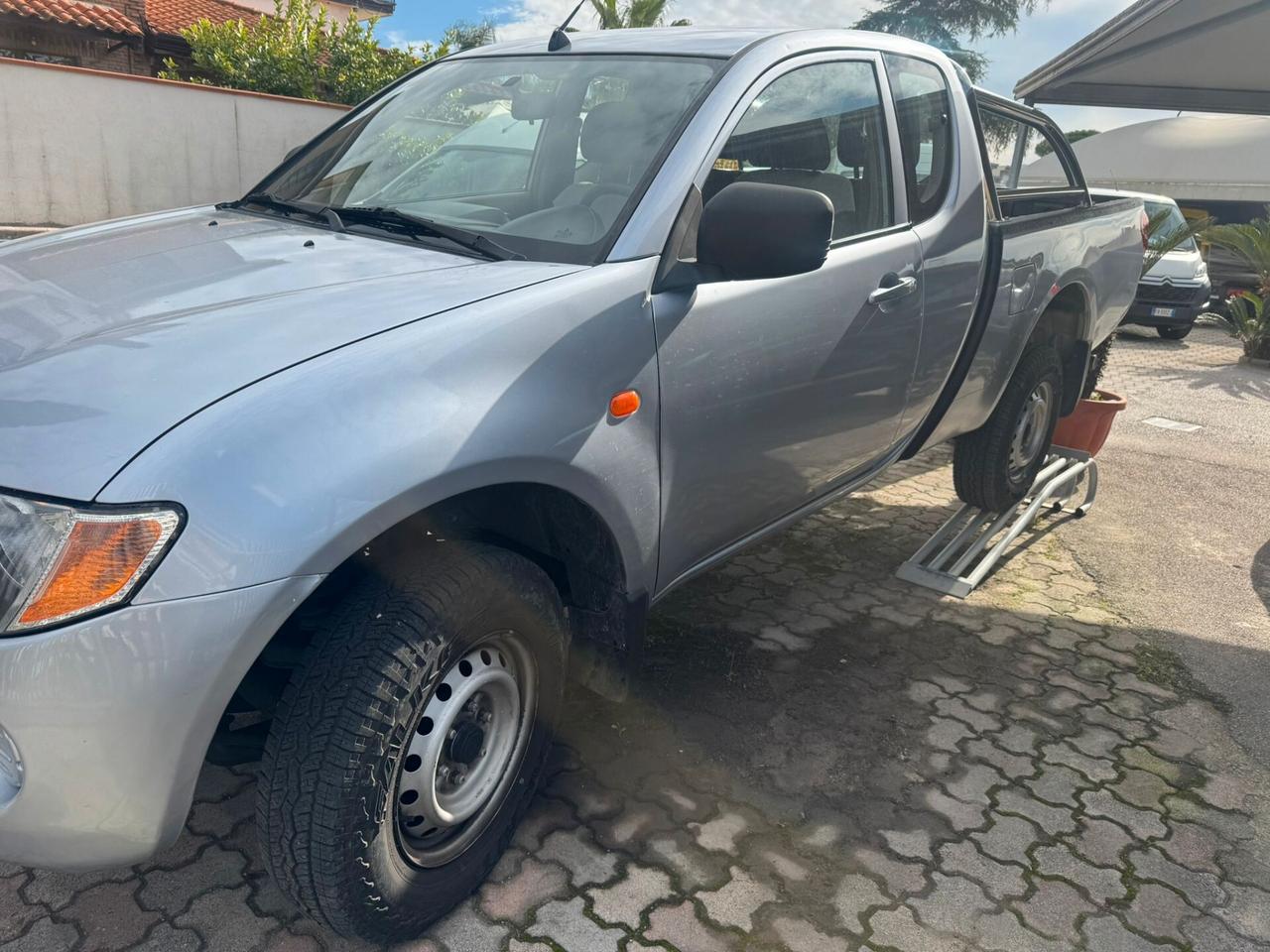 Mitsubishi L200 2.5 DI-D/136CV Single Cab - 2006