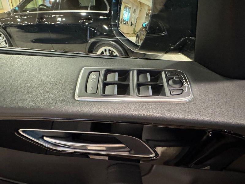 Jaguar F-Pace F-Pace 2.0 D 180 CV AWD R-Sport