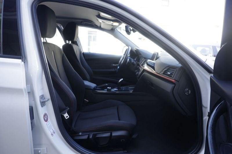 BMW Serie 3 Touring BMW Serie 3 Touring 320d Luxury Unicoproprietario