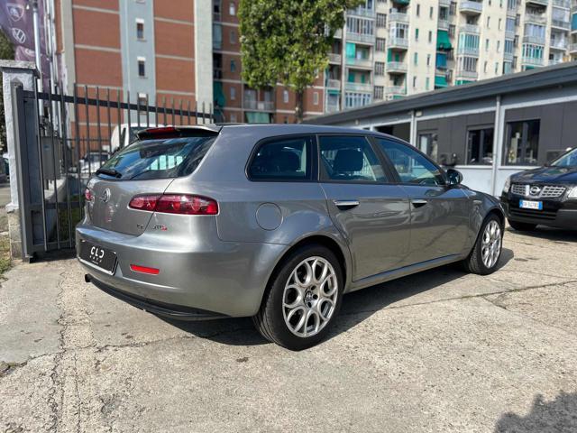 ALFA ROMEO 159 1.9 JTDm 16V Sportwagon Exclusive