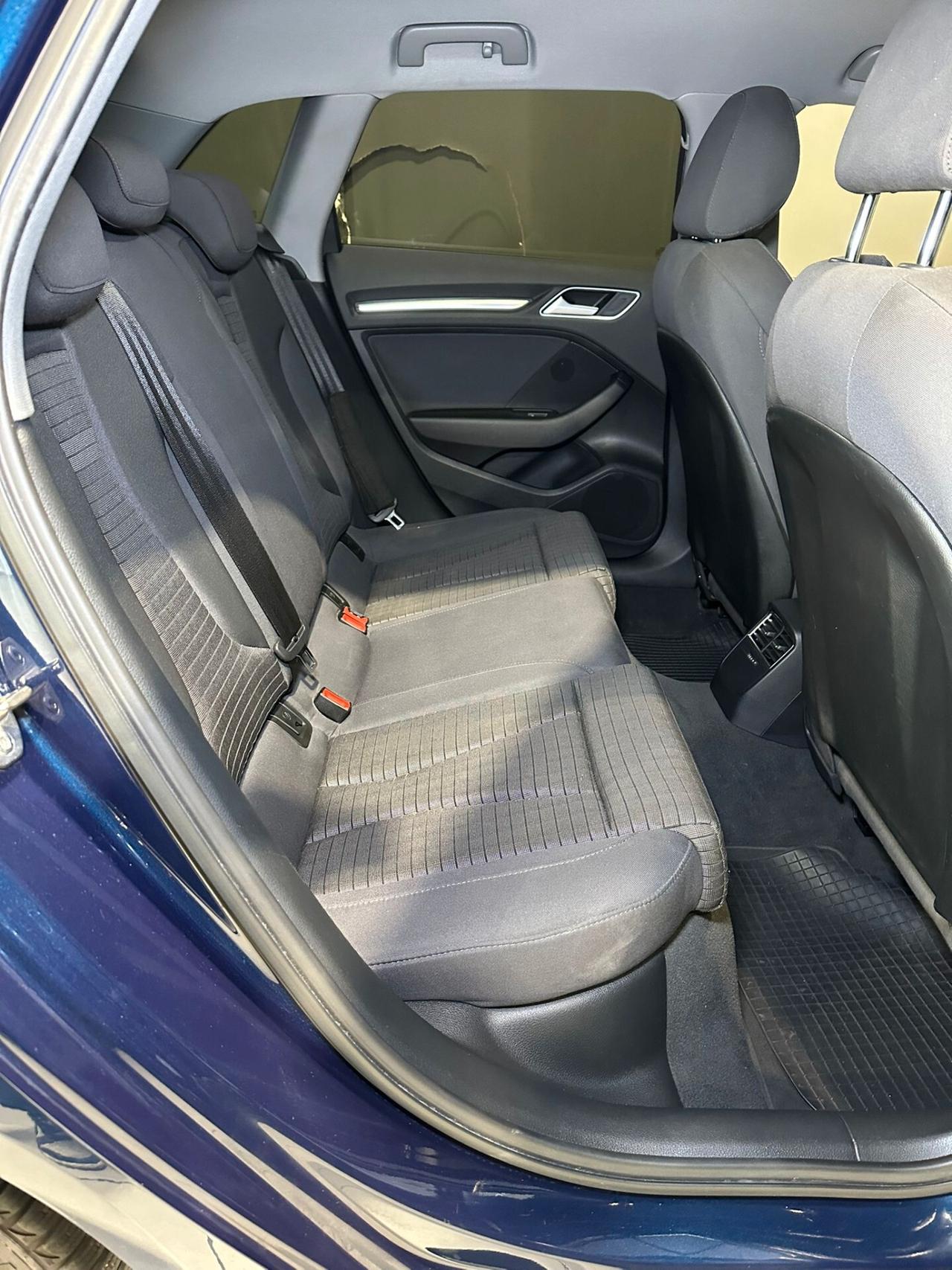 Audi A3 1.6 TDI 116 CV S tronic Sport
