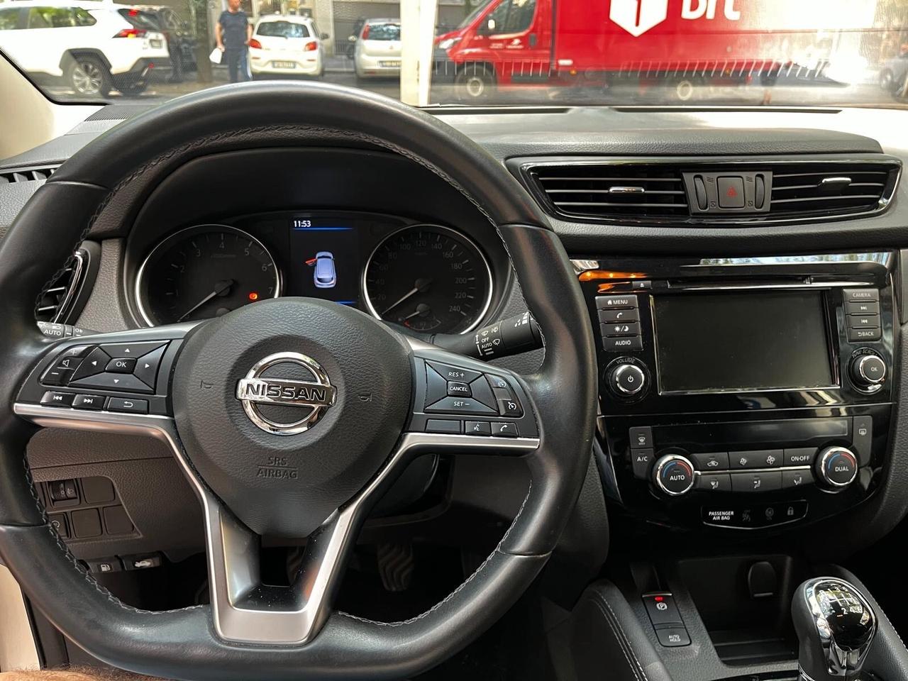Nissan Qashqai 1.3 DIG-T 140 CV Tekna+