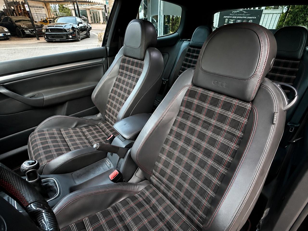 Volkswagen Golf GTI 2.0 16V TFSI 3p. Edition 30