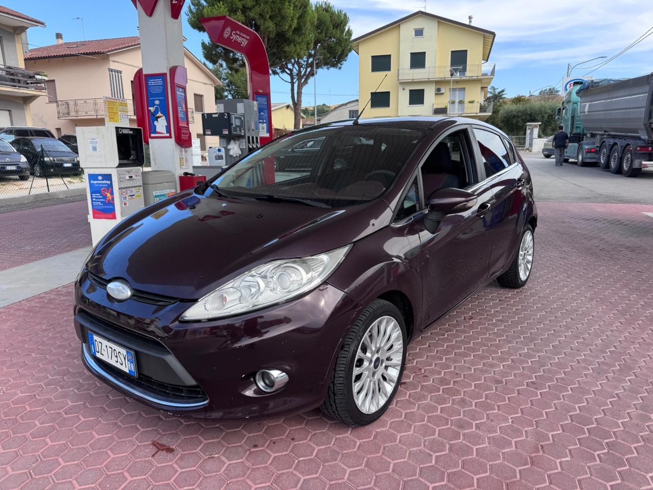 Ford Fiesta Fiesta+ 1.4 5 porte Bz.- GPL