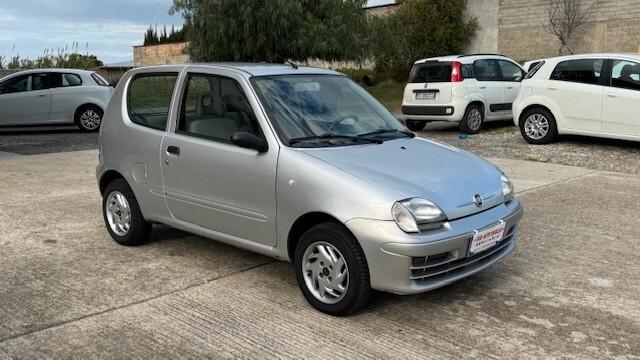 Fiat 600 1.1 Active Clima