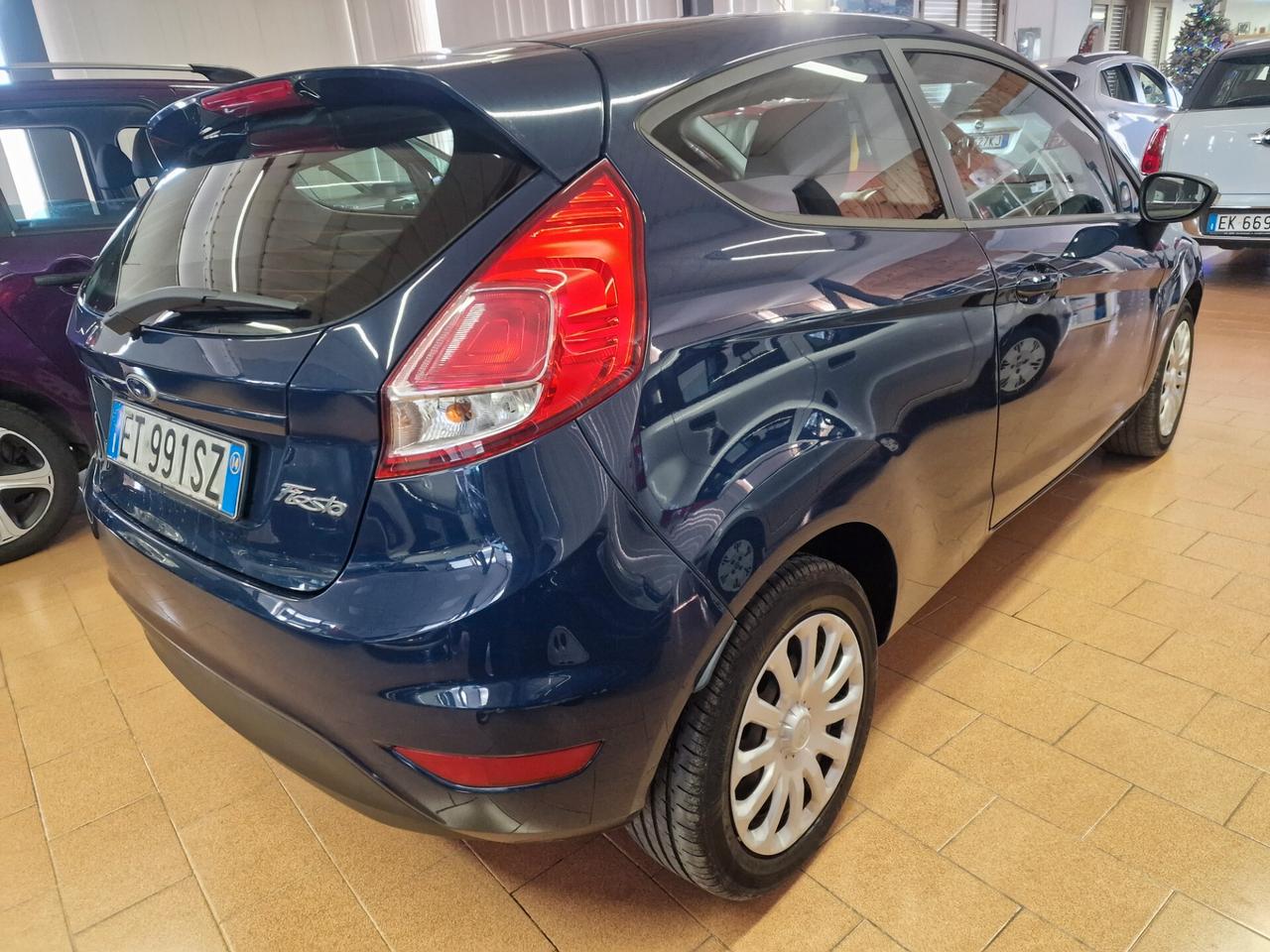 Ford Fiesta 1.4 3p. Bz.- GPL Titanium, 165 mila chilometri ok neopatentato.