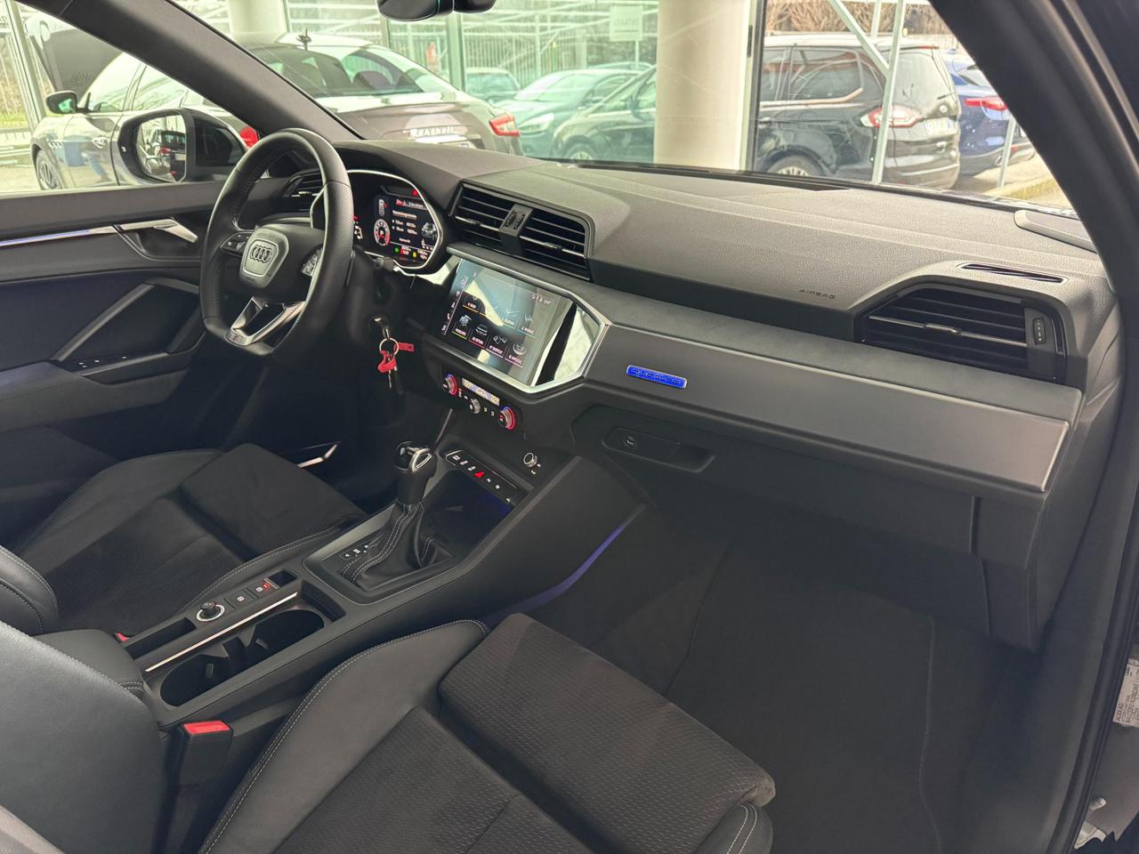 Audi Q3 45 2.0 tfsi S line edition quattro s-tronic Sline