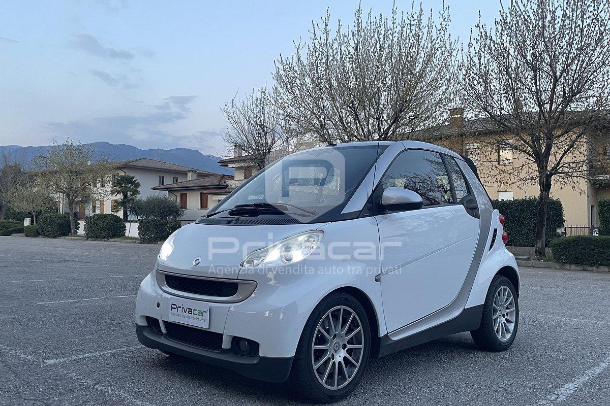 SMART fortwo 1000 52 kW MHD cabrio passion