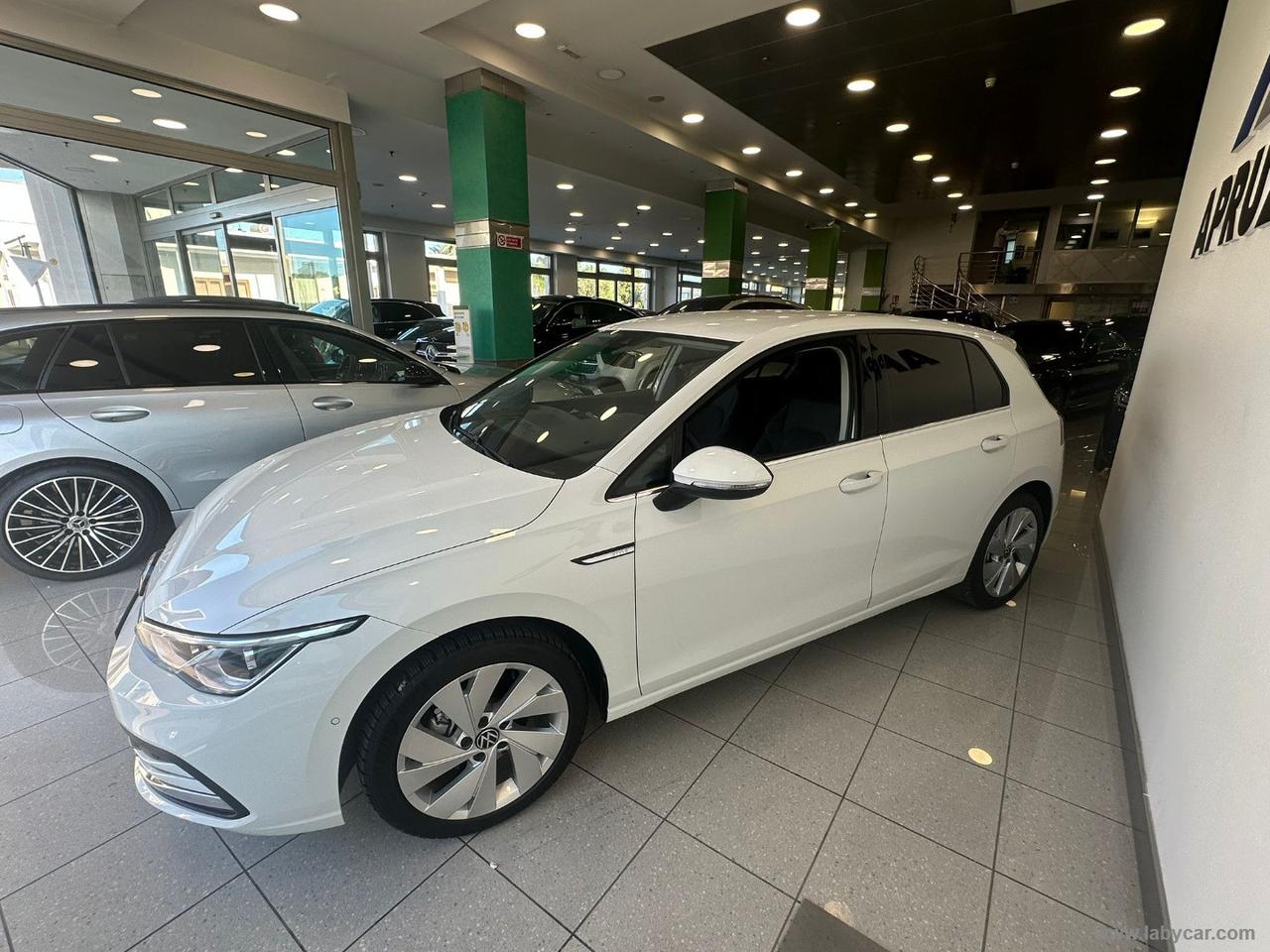 VOLKSWAGEN Golf 2.0 TDI 150 CV DSG SCR Style