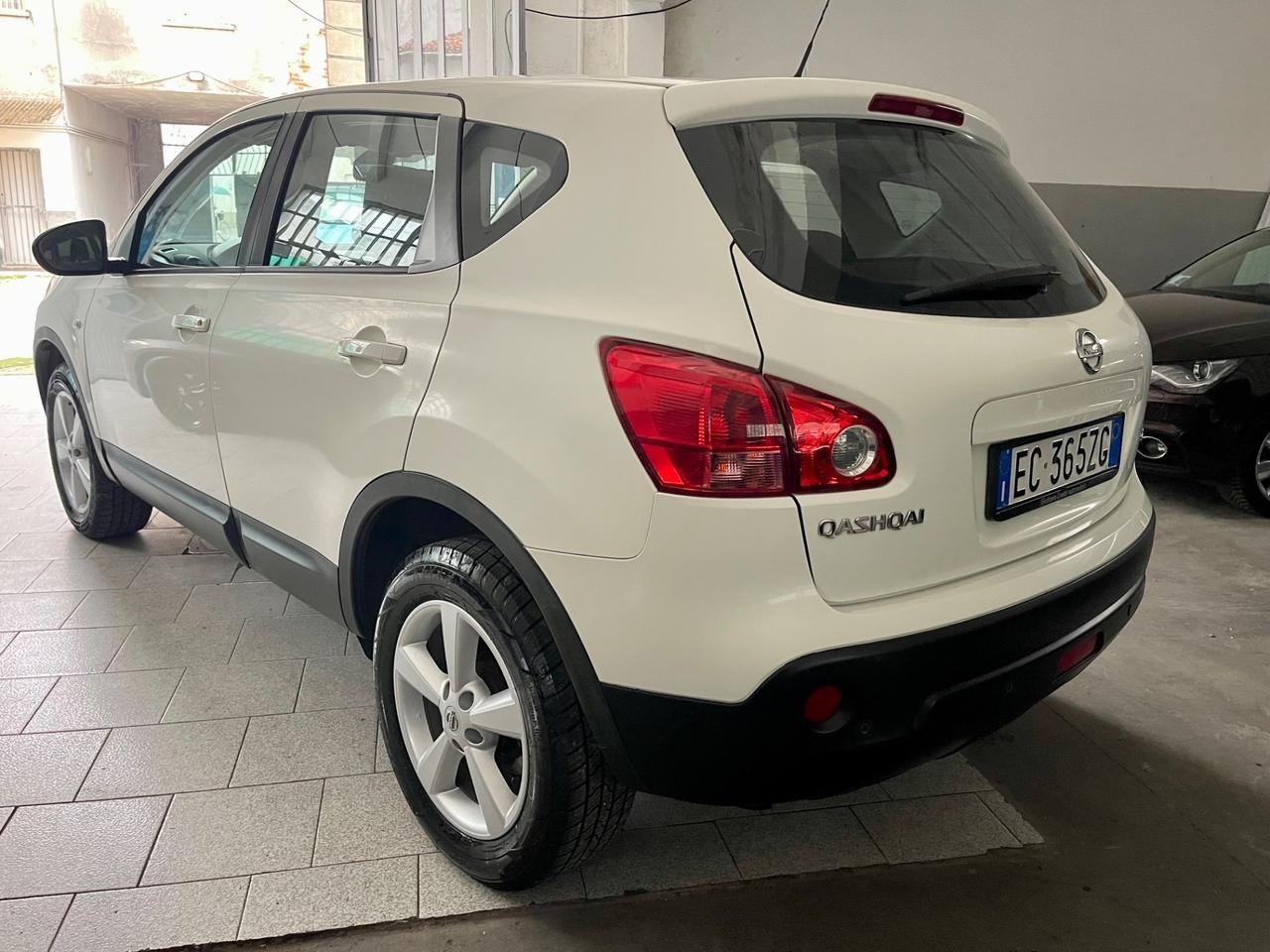 Nissan Qashqai 2.0 dCi DPF Tekna