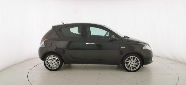 LANCIA Ypsilon 1.2 69 CV 5 porte Gold