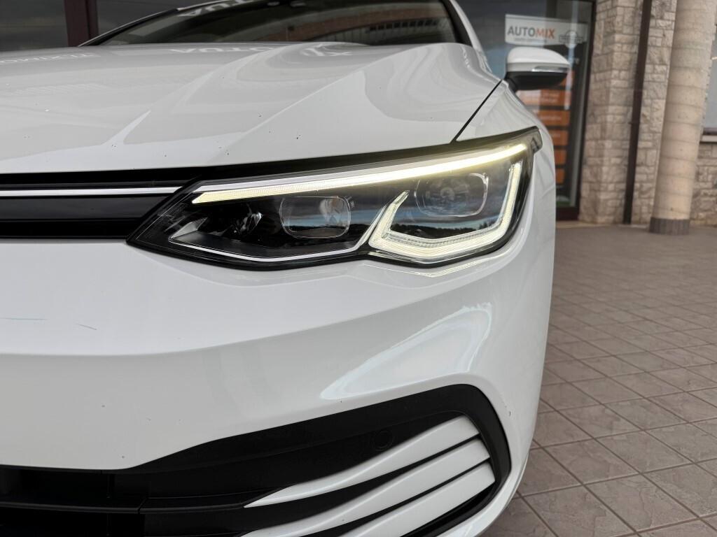 VW GOLF 8- 2.0 TDI - FULL OPT -NEOPATENTATI