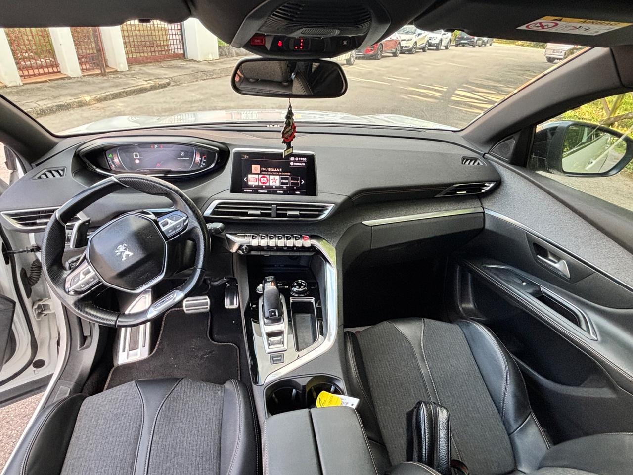 Peugeot 5008 BlueHDi 130 S&S Allure