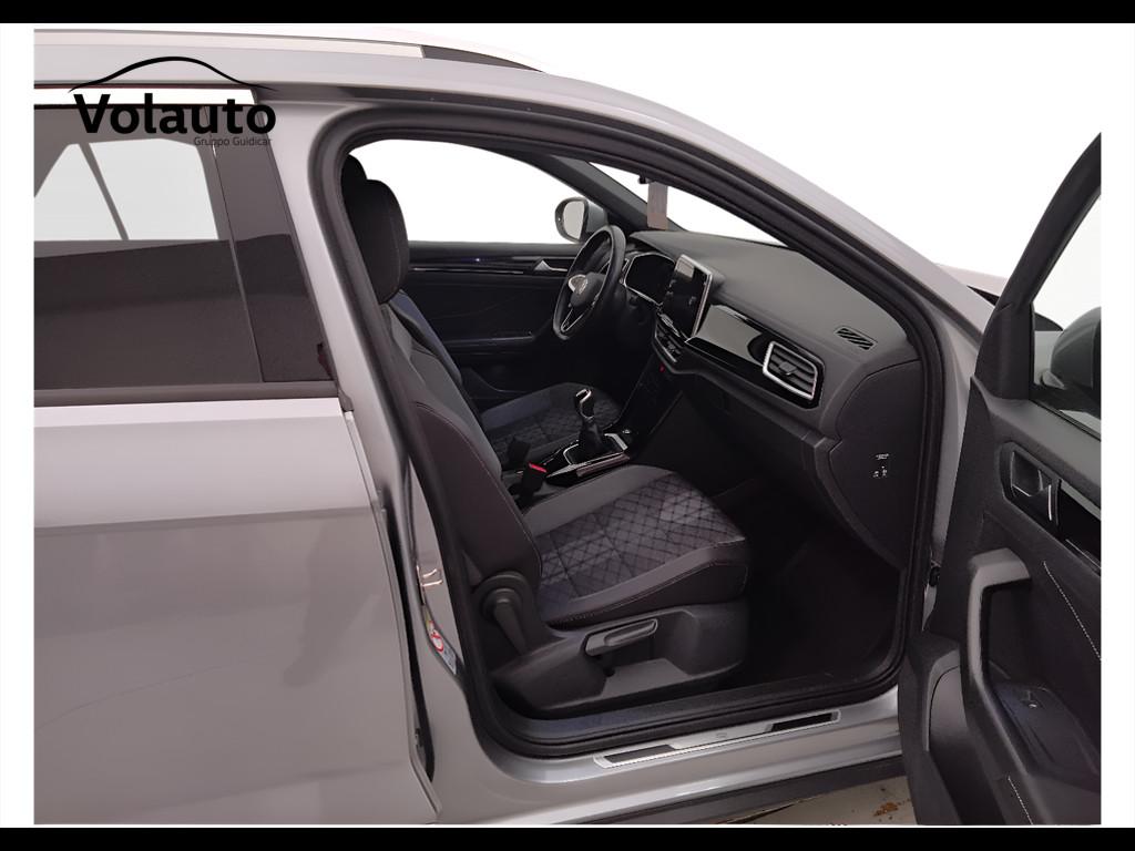 VOLKSWAGEN T-Roc I 2022 - T-Roc 1.0 tsi R-Line 110cv
