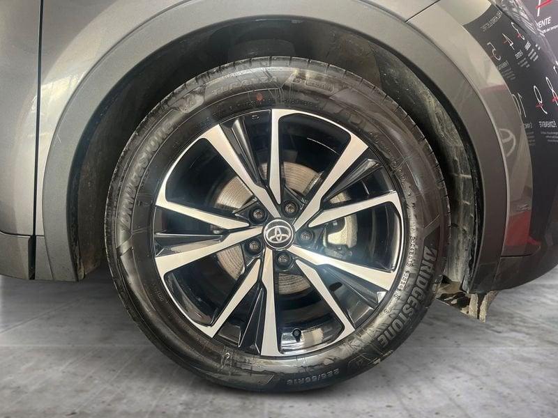 Toyota C-HR 1.8 HV E-CVT Trend