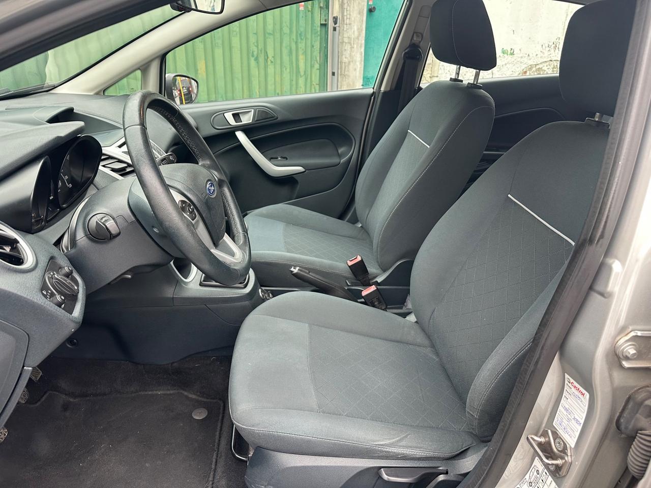 Ford Fiesta 1.4 GPL Business - euro 5 - ok neopatentati