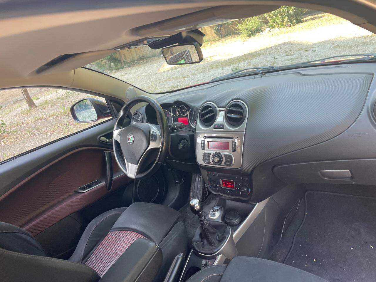 Alfa Romeo MiTo 1.6 JTDm 16V Distinctive Sport Pack