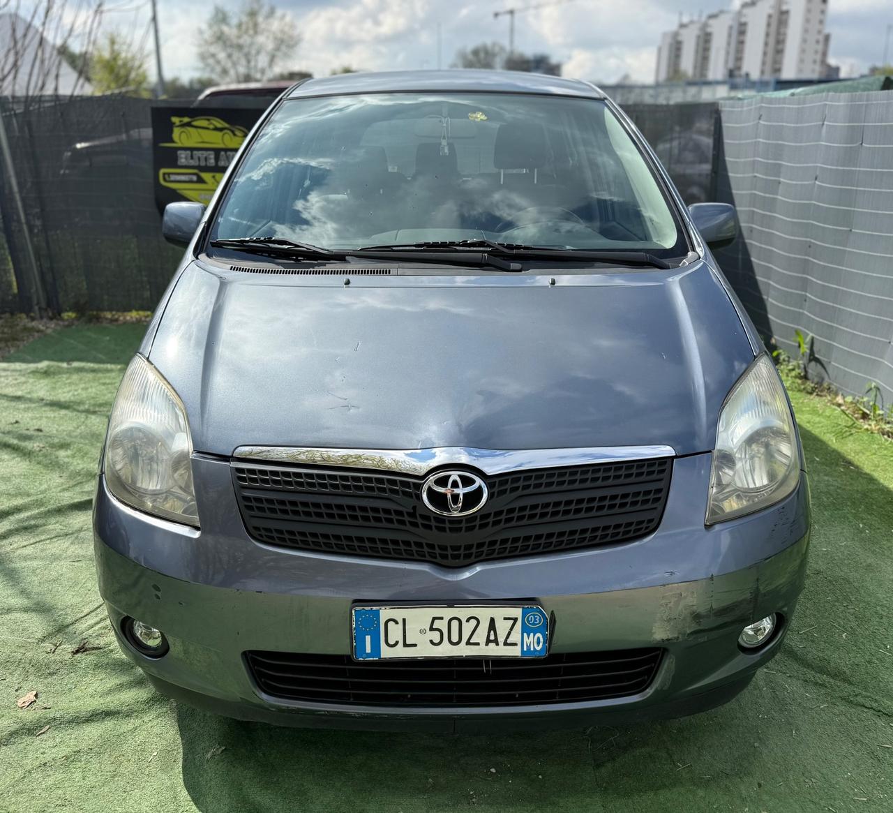 Toyota COROLLA VERSO 2.0 DIESEL NEOPATENTATI