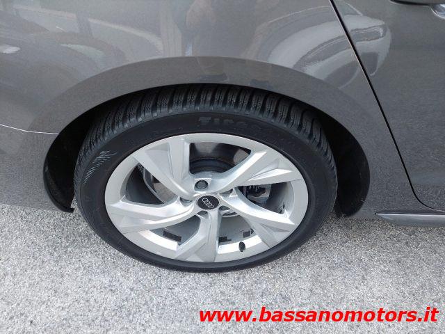 AUDI A4 Avant 35 TDI/163 CV MHEV S tronic S line Edition