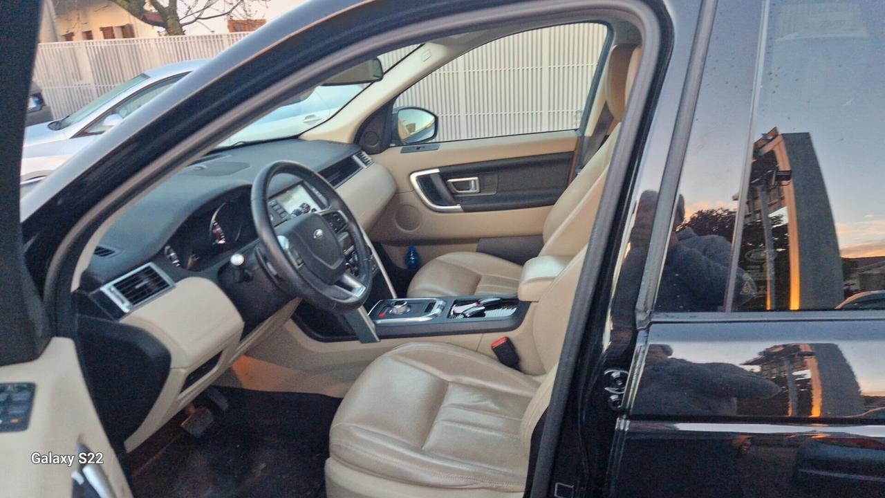 Land Rover Discovery Sport 2.0 TD4 180 full