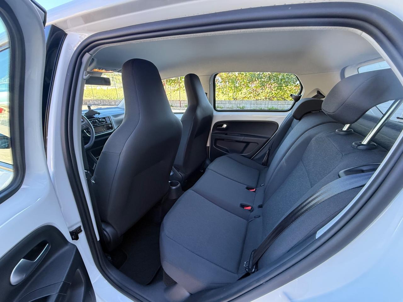 Volkswagen up! 1.0 5p. move BlueMotion Technology