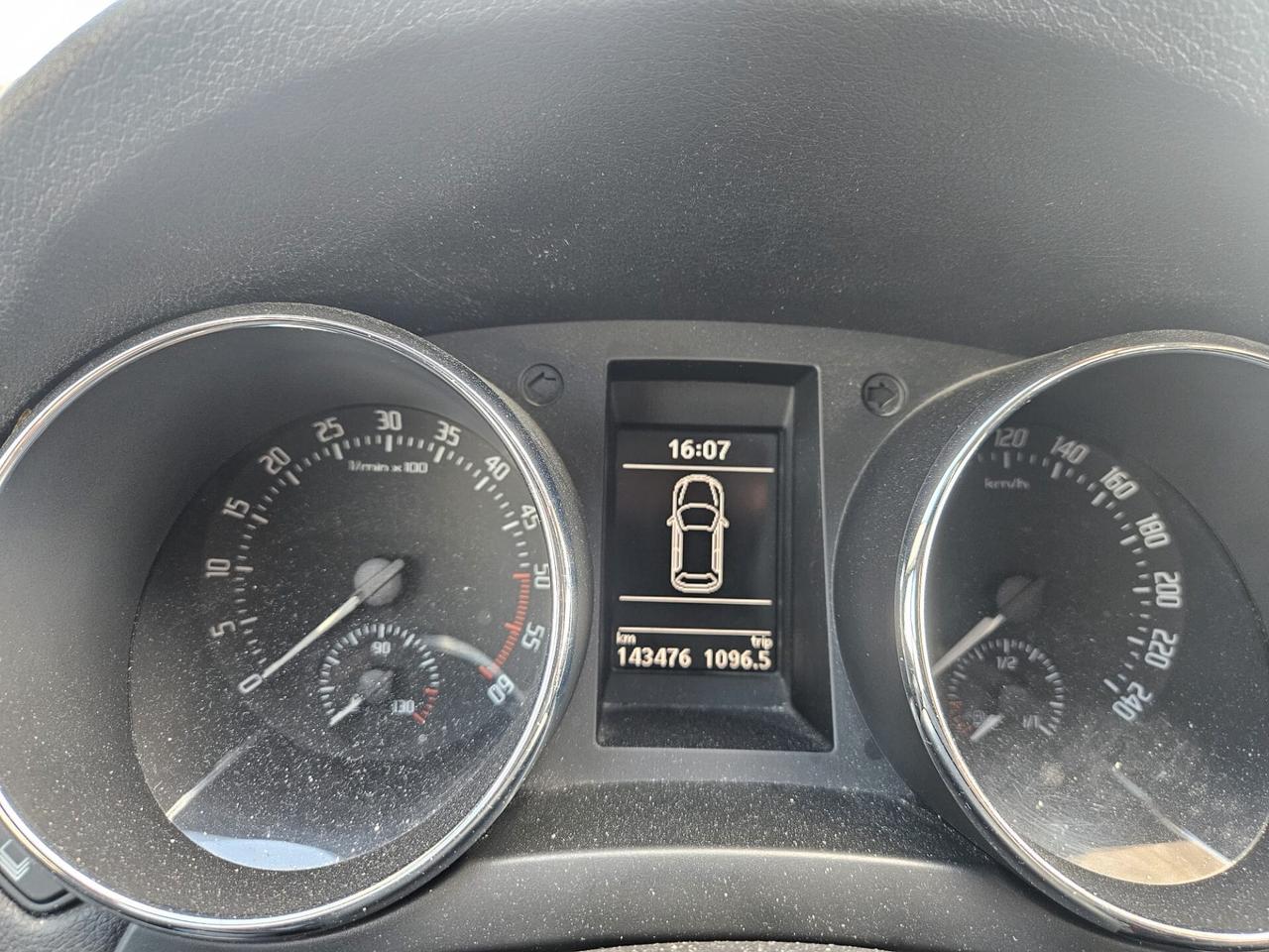 Skoda Yeti 2.0 TDI 4x2 110CV uniproprietario garantita 12M