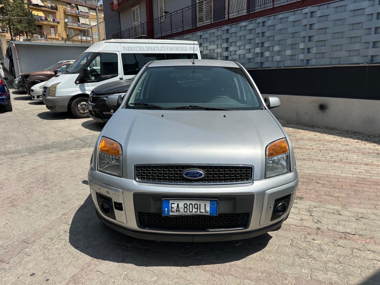 Ford Fusion 1.4 16V 80 CV Titanium 5p. 2010