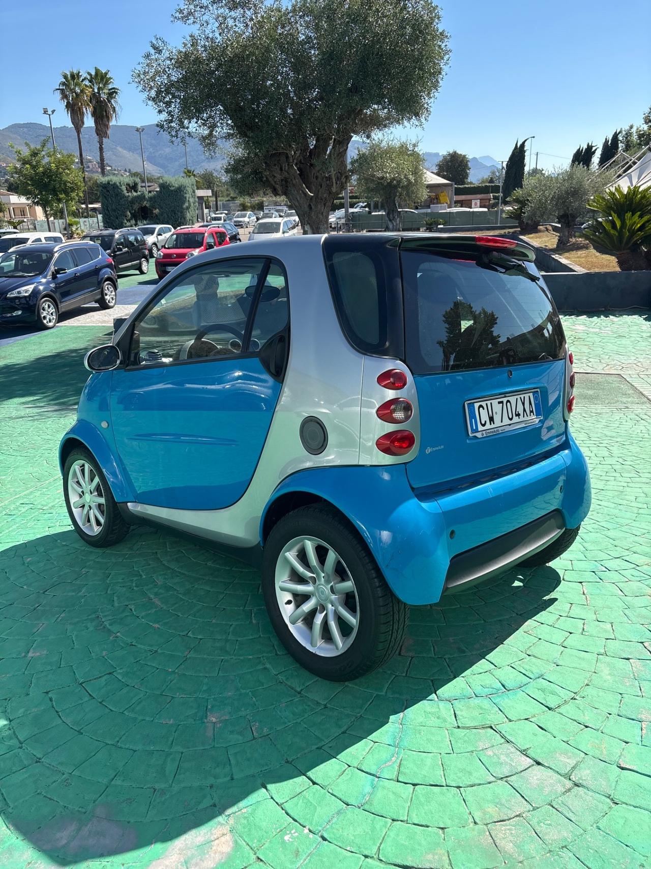 Smart ForTwo 700 coupé passion (45 kW)
