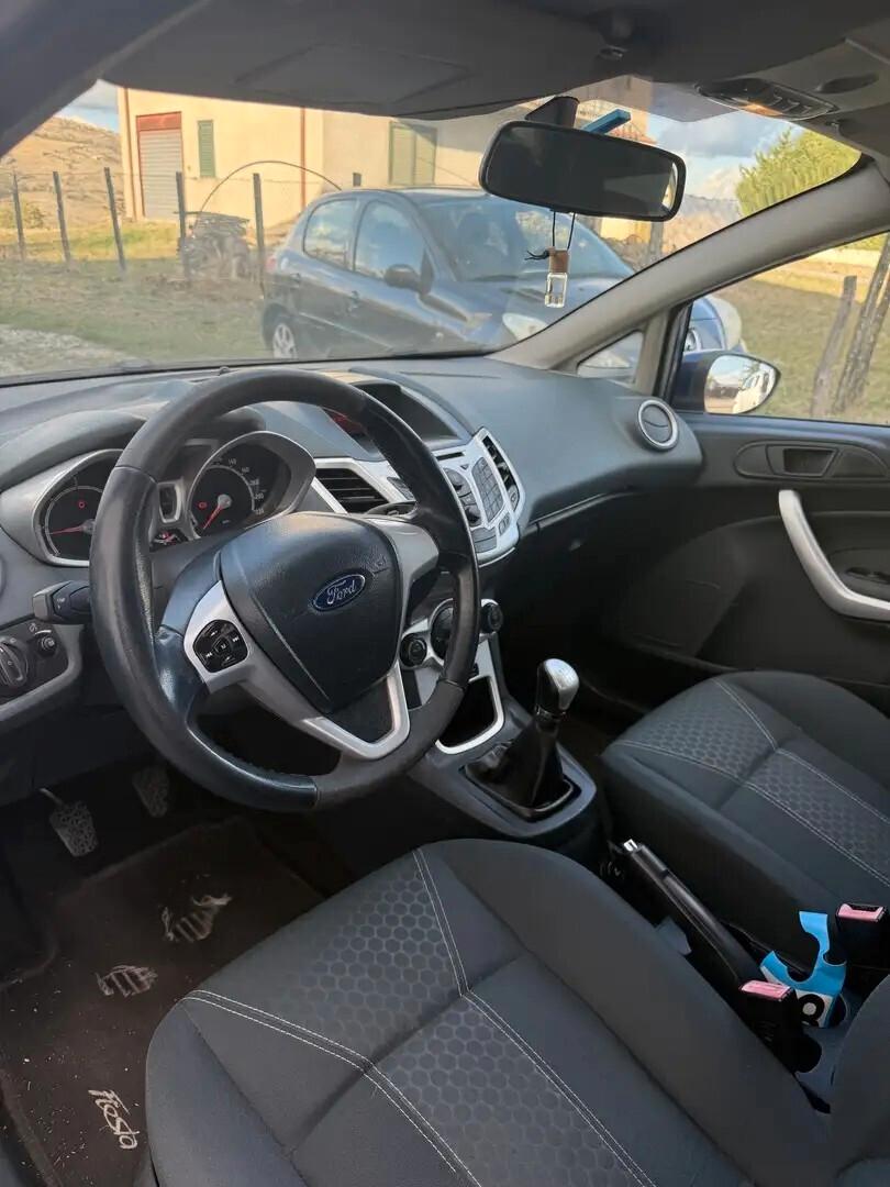 Ford Fiesta 1.4 TDCi 5p. Titanium
